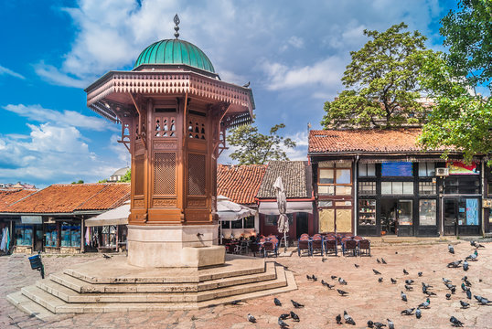 Driving in Bosnia and Herzegovina: A Practical Guide for Visitors